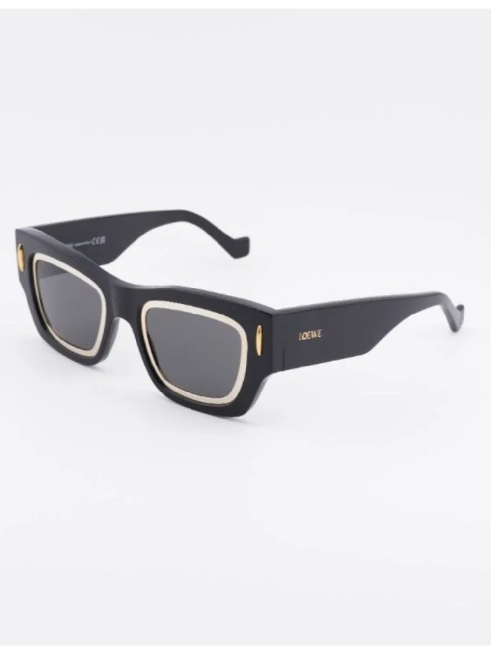 Loewe LW40168I 01A Sunglasses Black Square Frame, Grey Lenses